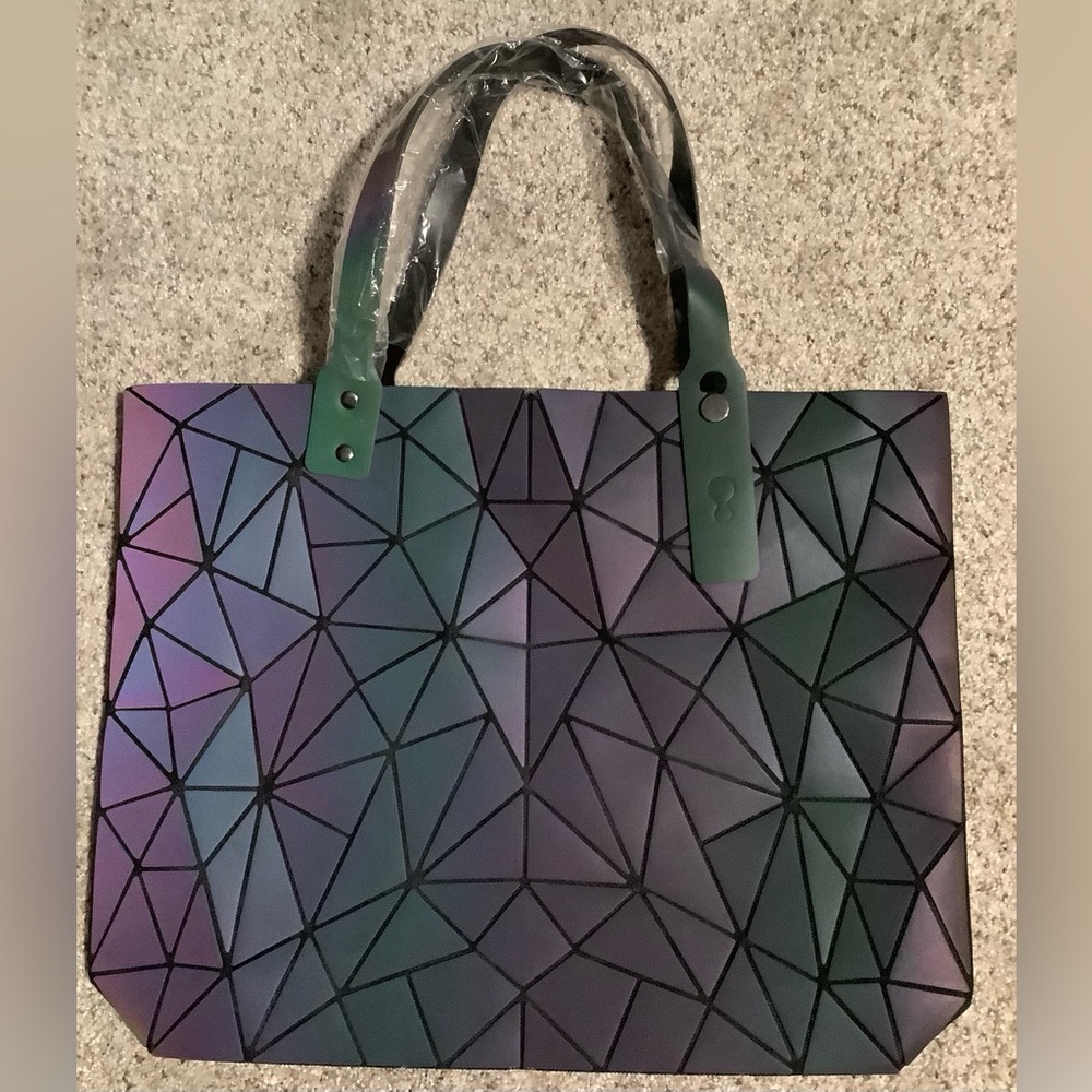 Geometric Luminous Shoulder Bag-NWOT - Picture 1 of 8